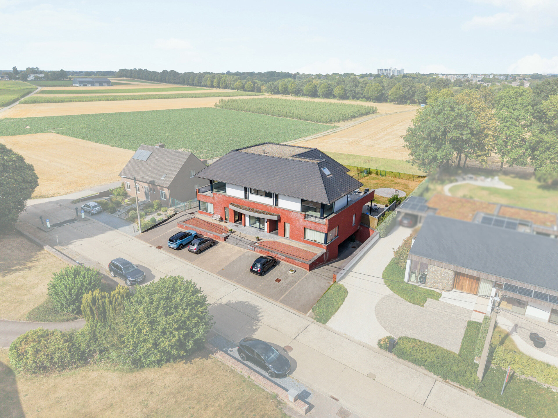 Appartementsgebouw te koop in Riemst