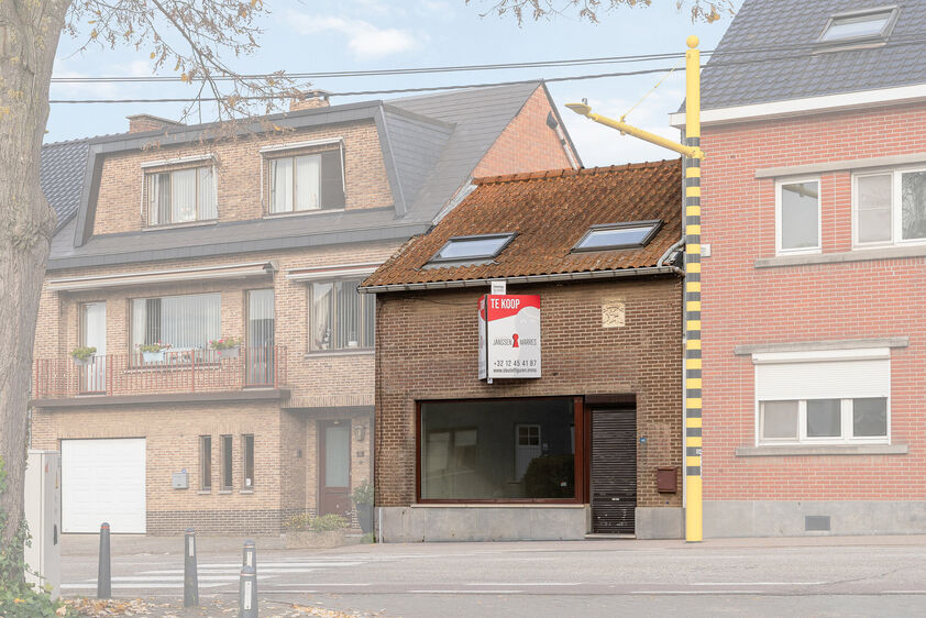 Appartementsgebouw te koop in Riemst