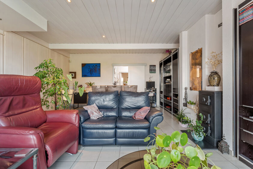 Appartementsgebouw te koop in Riemst