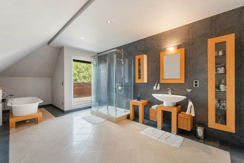 Appartementsgebouw te koop in Riemst