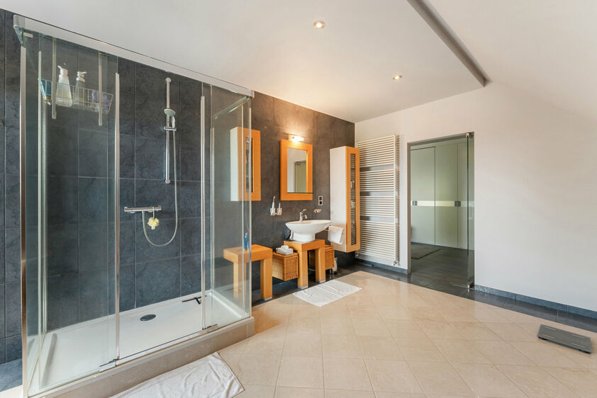 Appartementsgebouw te koop in Riemst
