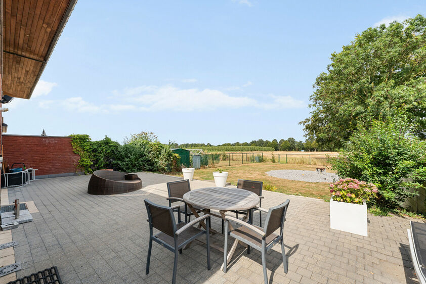 Appartementsgebouw te koop in Riemst