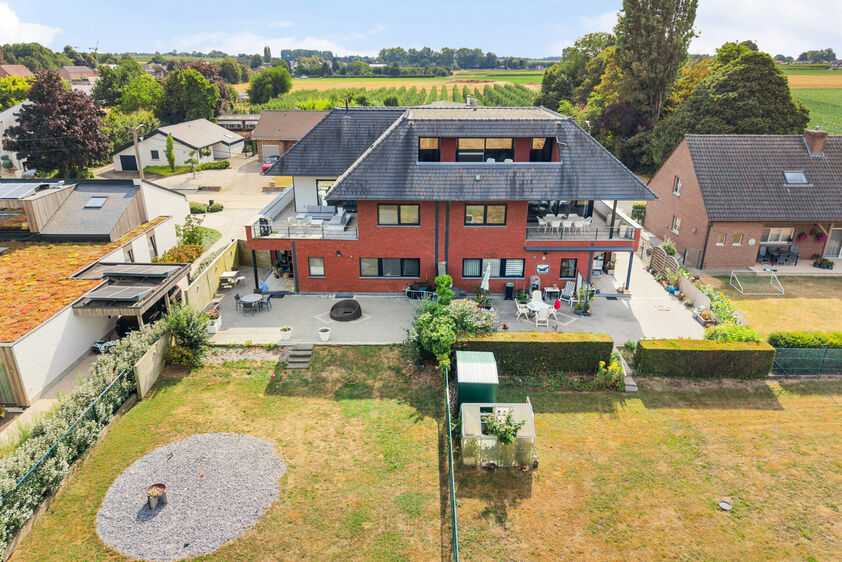 Appartementsgebouw te koop in Riemst