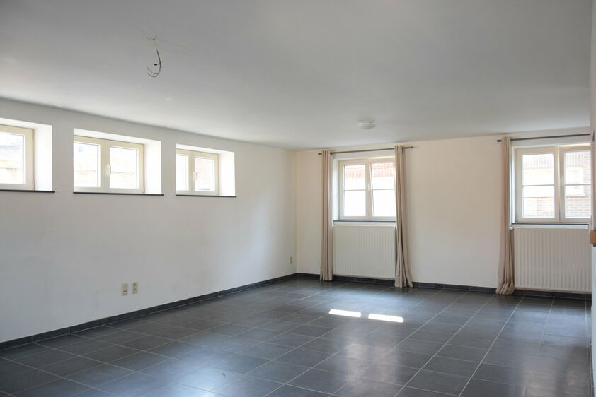 Appartementsgebouw te koop in Sluizen