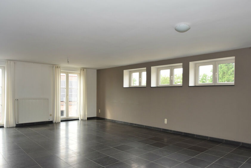 Appartementsgebouw te koop in Sluizen