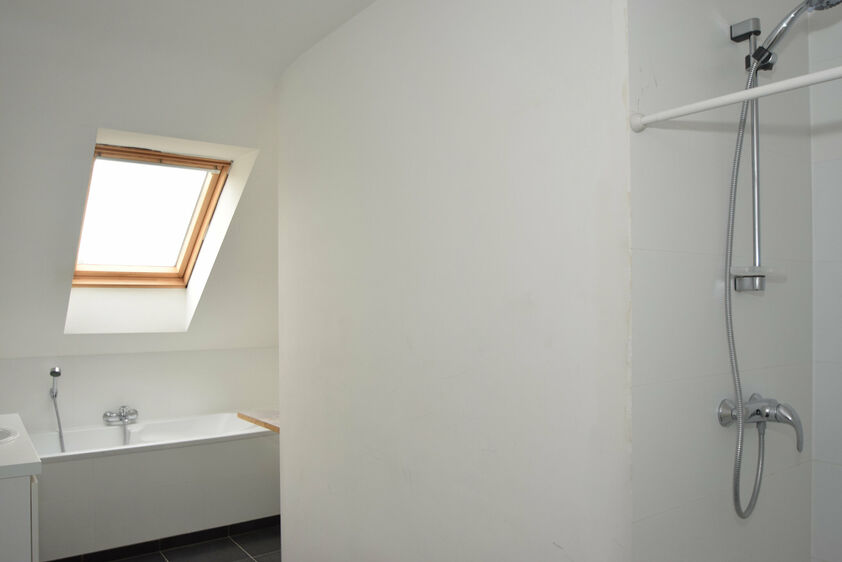 Appartementsgebouw te koop in Sluizen
