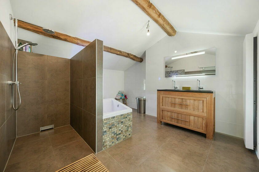 Bien exceptionnel &agrave; vendre &agrave; Riemst Zichen-Zussen-Bolder