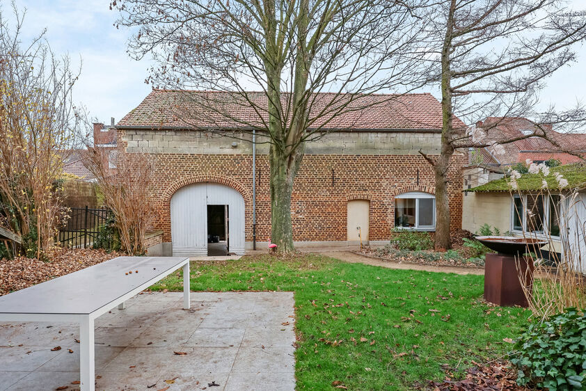 Bien exceptionnel &agrave; vendre &agrave; Zussen