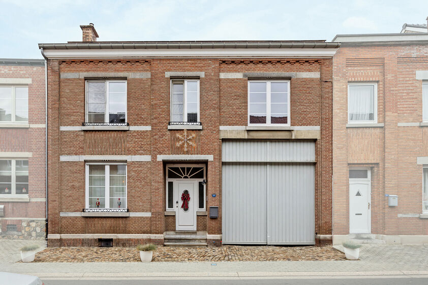 Bien exceptionnel &agrave; vendre &agrave; Zussen