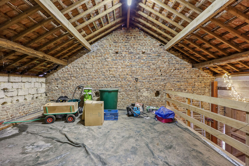 Bien exceptionnel &agrave; vendre &agrave; Zussen