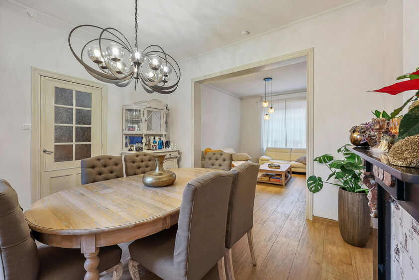 Bien exceptionnel &agrave; vendre &agrave; Zussen