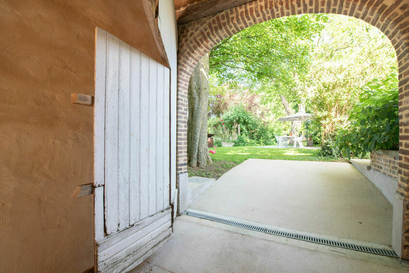 Bien exceptionnel &agrave; vendre &agrave; Zussen