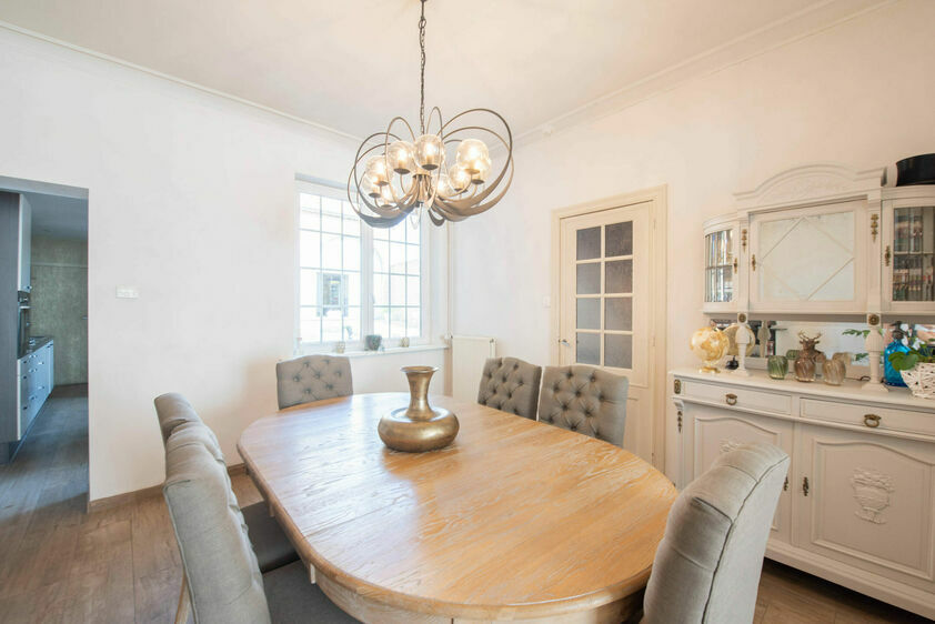 Bien exceptionnel &agrave; vendre &agrave; Zussen