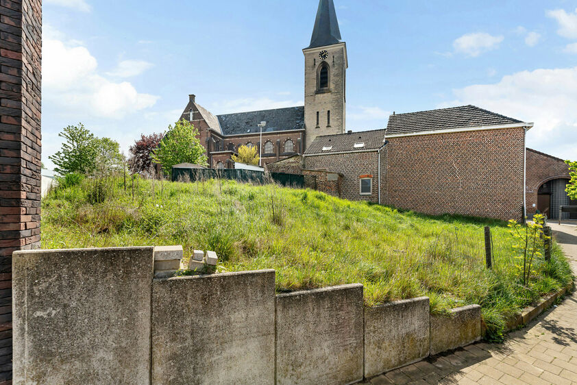 Bouwgrond te koop in Riemst