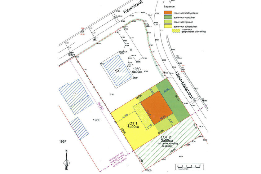 TONGEREN - MAL Klein-Malstraat. Bijzonder mooi gelegen bouwperceel van 9a00ca, geschikt voor open bebouwing te Mal. Rustige, groene omgeving. Bouwbreedte: 12m. - Gvg, Wg, Gmo, Gvk, Vv. - P: A. Vraagprijs: €120.000 k.k.