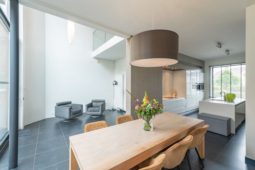 Buitengewoon huis te huur in Riemst