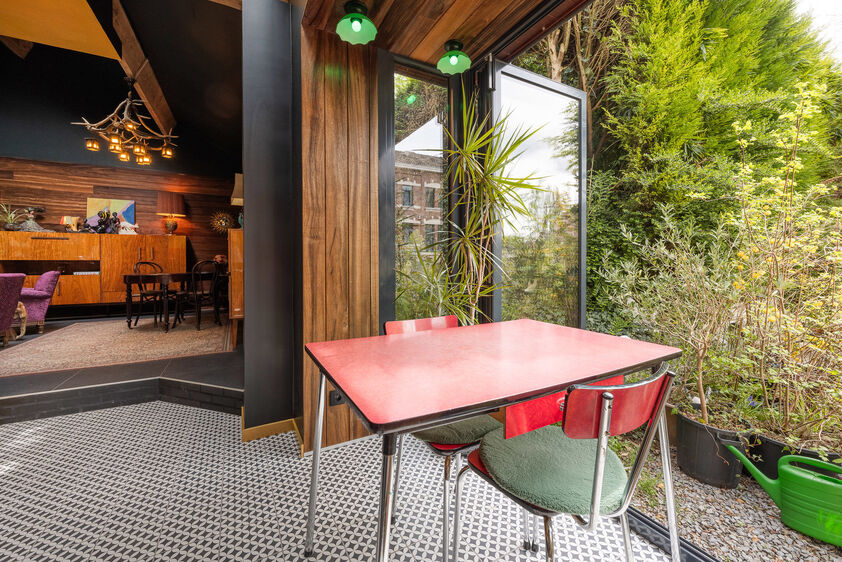 Buitengewoon huis te koop in Bassenge