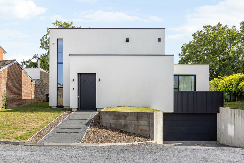 Buitengewoon huis te koop in Bilzen-Hoeselt