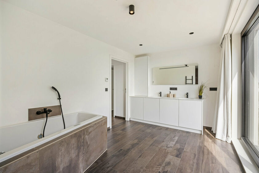 Buitengewoon huis te koop in Bilzen-Hoeselt