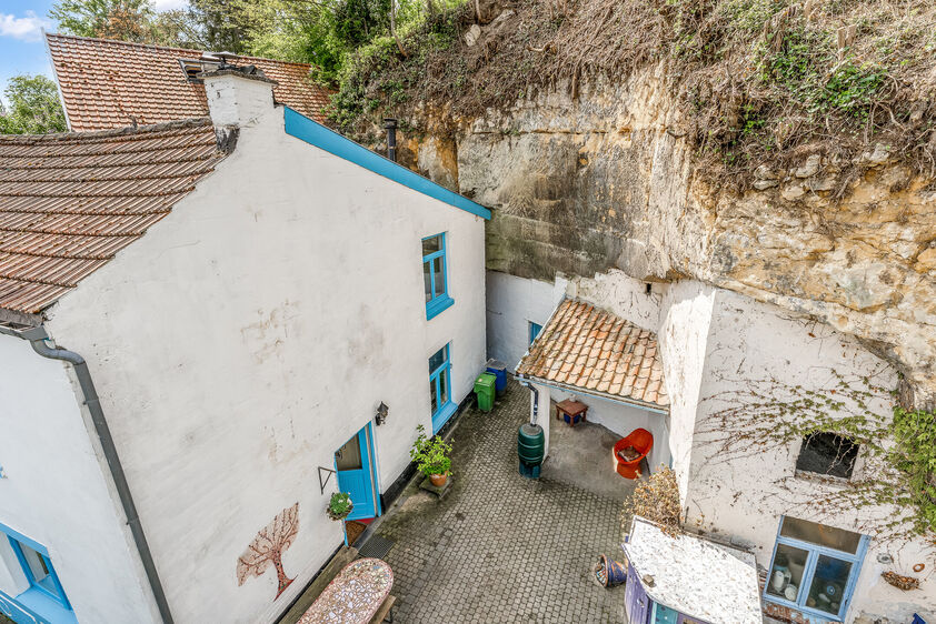 Buitengewoon huis te koop in Kanne