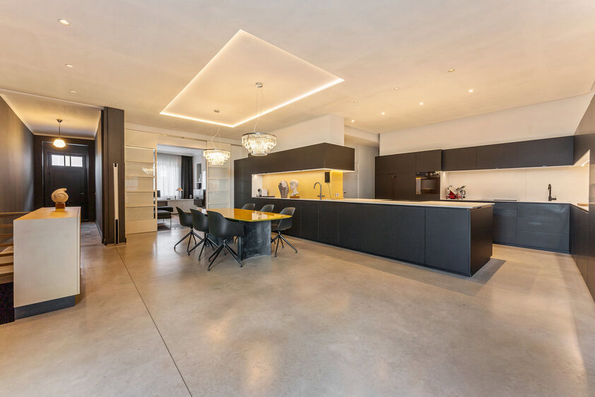 Buitengewoon huis te koop in Riemst