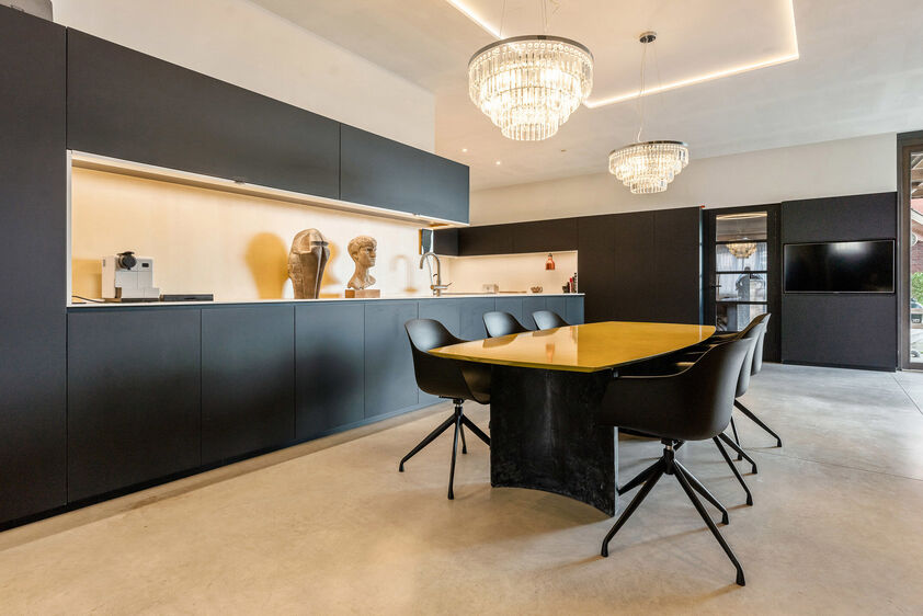 Buitengewoon huis te koop in Riemst