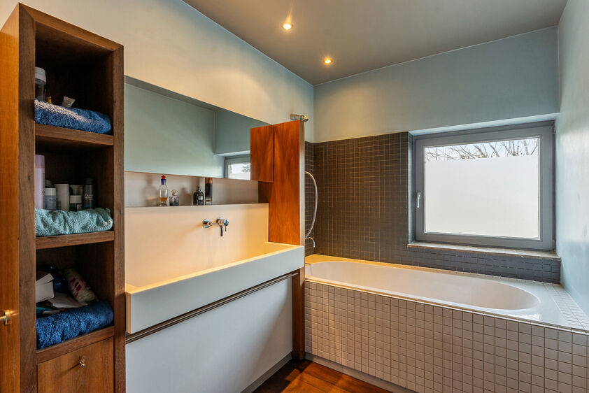 Buitengewoon huis te koop in Riemst