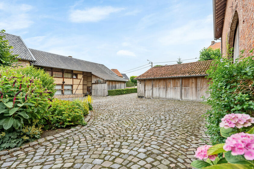 Buitengewoon huis te koop in Riemst Millen