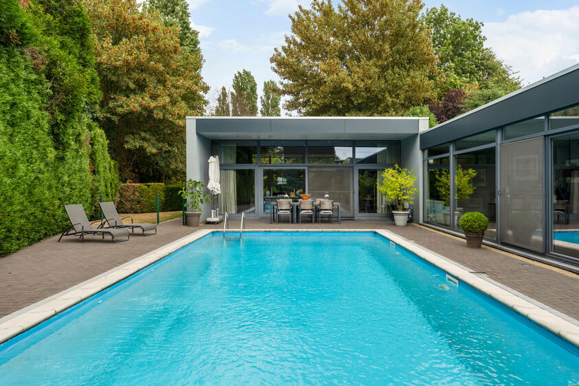 Buitengewoon huis te koop in Riemst Vroenhoven