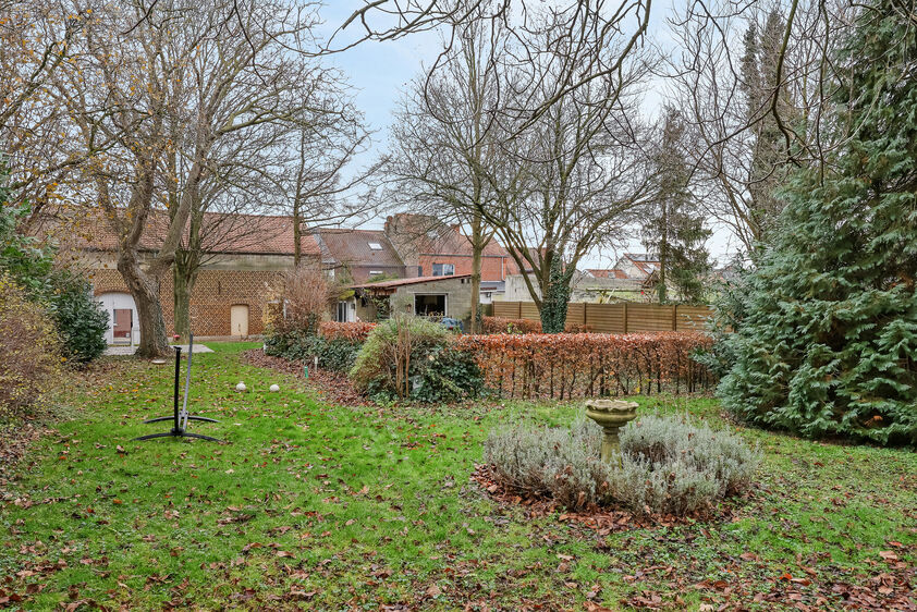 Buitengewoon huis te koop in Zussen