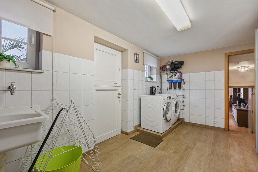 Buitengewoon huis te koop in Zussen