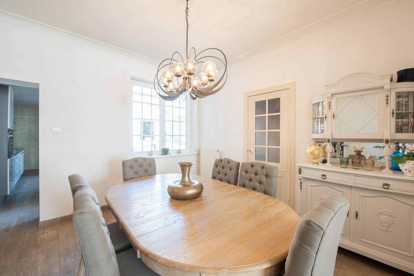 Buitengewoon huis te koop in Zussen