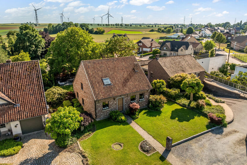 Eengezinswoning te koop in Zichen