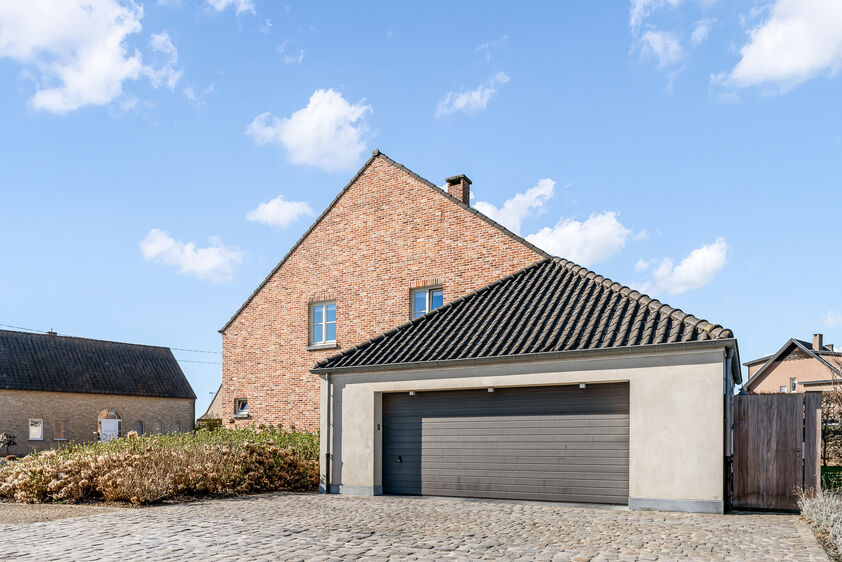 Eengezinswoning te koop in Zichen