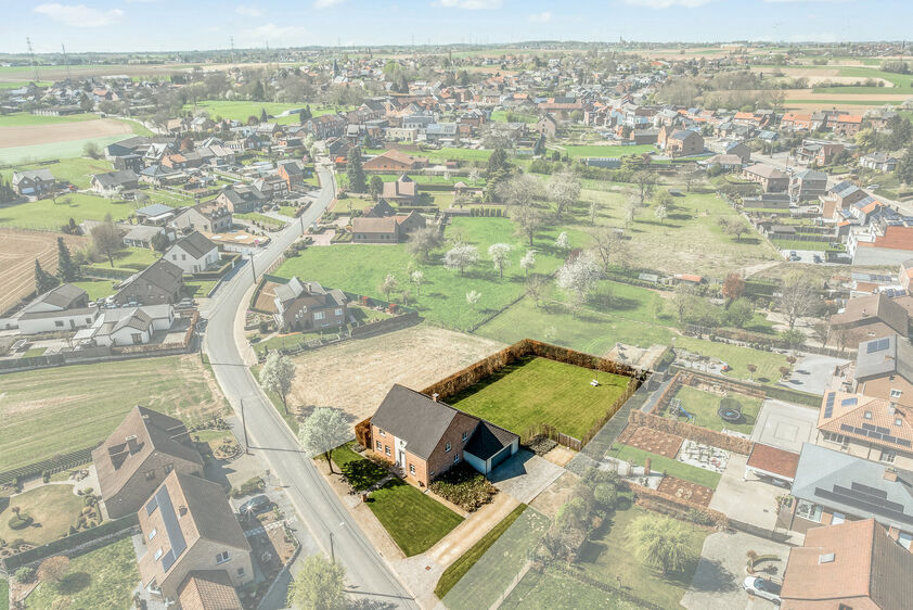 Eengezinswoning te koop in Zichen