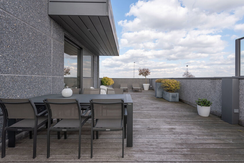 Gebouw voor gemengd gebruik te huur in Riemst
