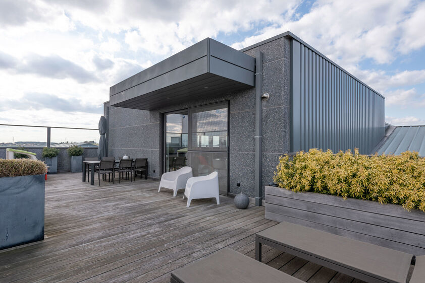 Gebouw voor gemengd gebruik te huur in Riemst