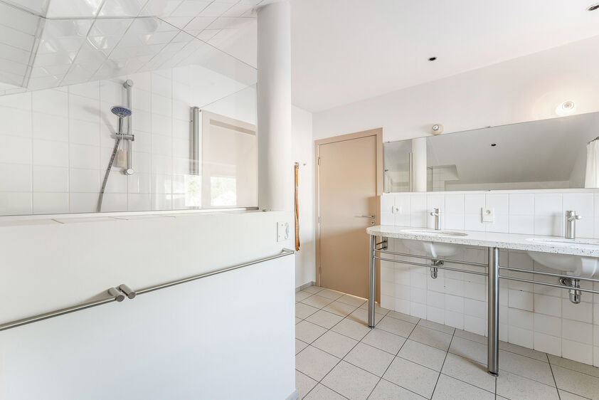 Gebouw voor gemengd gebruik te koop in Riemst