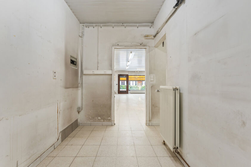 Gebouw voor gemengd gebruik te koop in Riemst