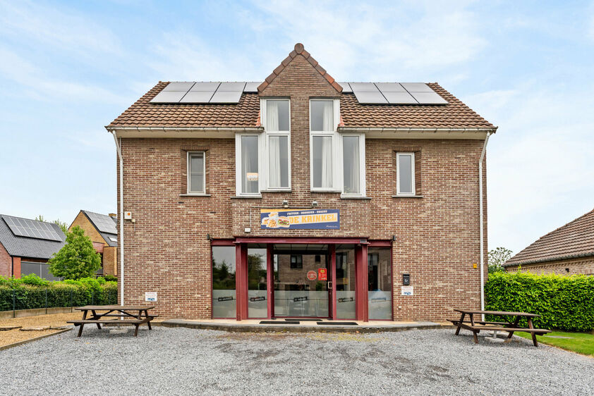Gebouw voor gemengd gebruik te koop in Riemst