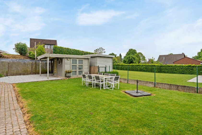 Gebouw voor gemengd gebruik te koop in Riemst