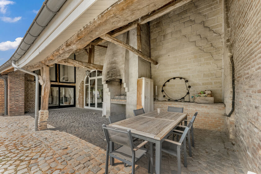 Gebouw voor gemengd gebruik te koop in Val-Meer