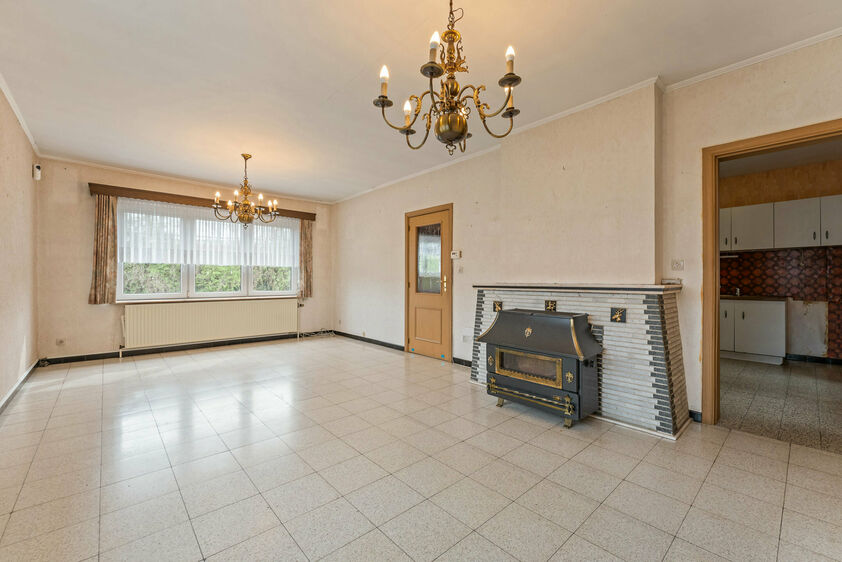 Gebouw voor gemengd gebruik te koop in Voeren