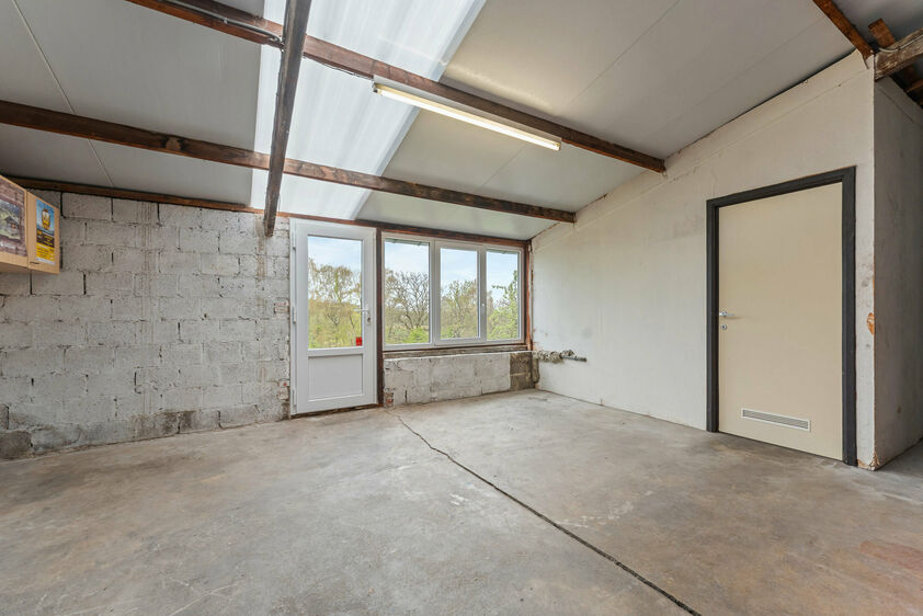 Gebouw voor gemengd gebruik te koop in Voeren