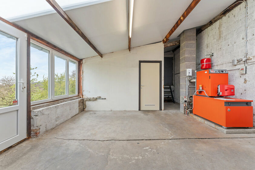 Gebouw voor gemengd gebruik te koop in Voeren