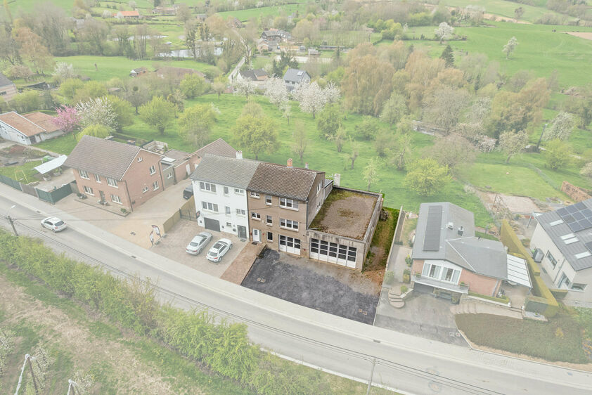 Gebouw voor gemengd gebruik te koop in Voeren