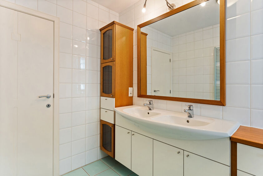 Gelijkvloerse verdieping te koop in Riemst , Heukelom