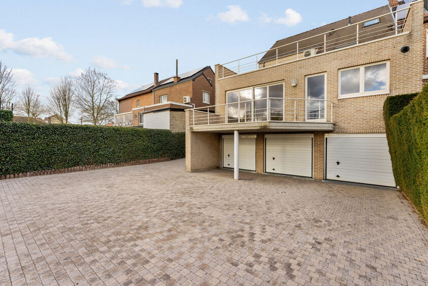 Gelijkvloerse verdieping te koop in Riemst , Heukelom