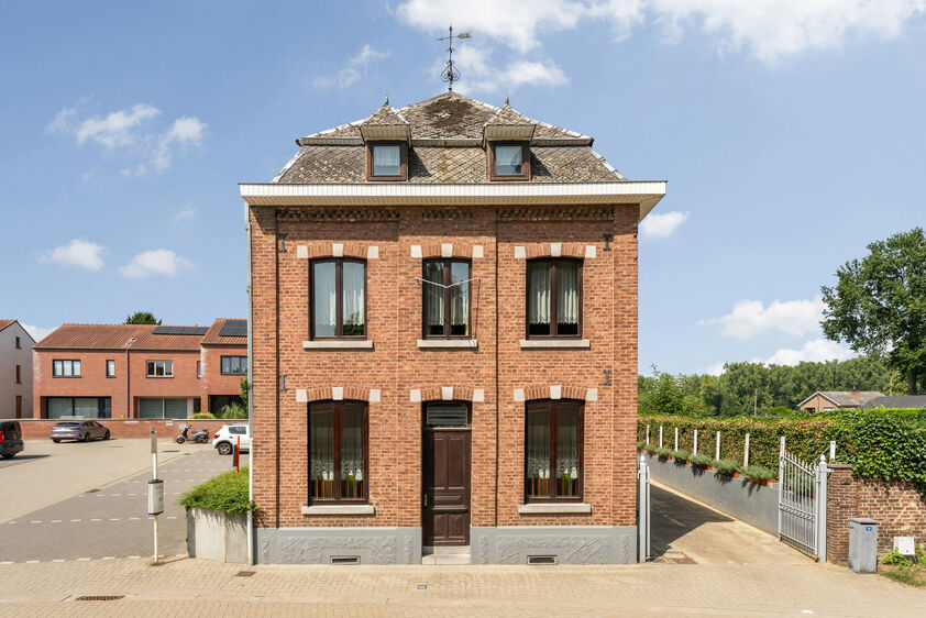 Herenhuis te koop in Membruggen