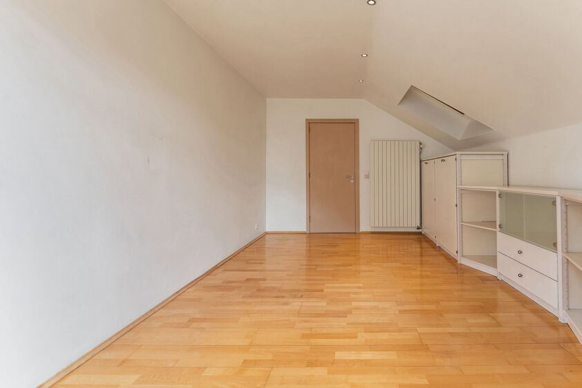 Immeuble mixte à vendre à Riemst